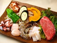 和牛フィレステーキ・シーフード・野菜焼　※2人前より承ります。