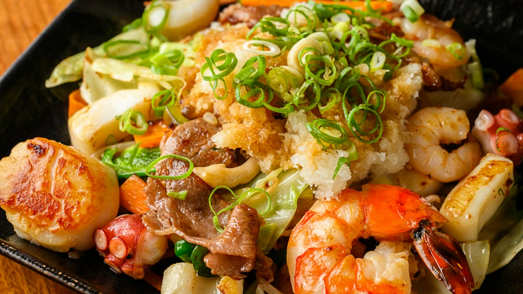 食欲をそそる、贅沢でありながらもヘルシーな一皿『スペシャル野菜炒め』