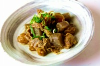 関西風牛スジのみそ煮込み