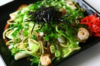 ※画像は『ニンニク焼きそば』です。