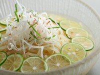 ハーフ　900円