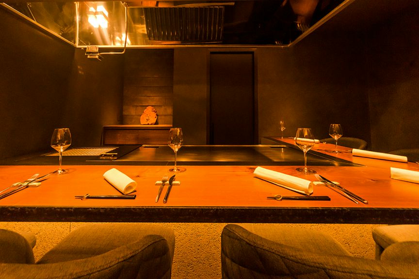 エンターテインメントとして楽しめる食事で特別な思い出づくり