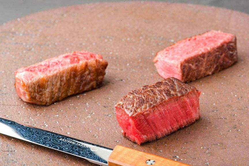 北海道の生産者と繋がり、自身で目利きした地元産食材を使用