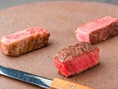 北海道の生産者と繋がり、自身で目利きした地元産食材を使用