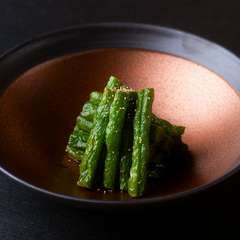 主張しすぎない料理と器。調和が取れているから美しい