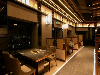 シックで洗練された空間が“ハレノヒ”を演出