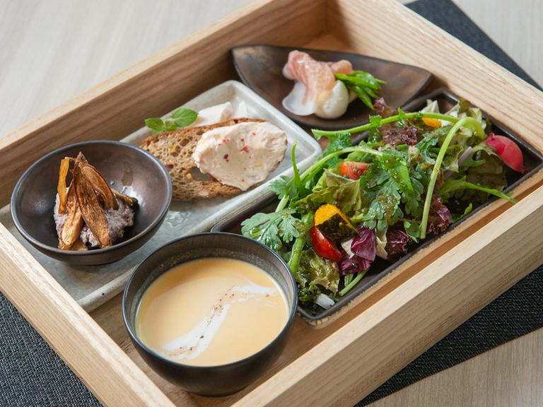 野菜を食す『季節の野菜御膳 茨城の旬のお野菜が詰まった前菜5種盛り』