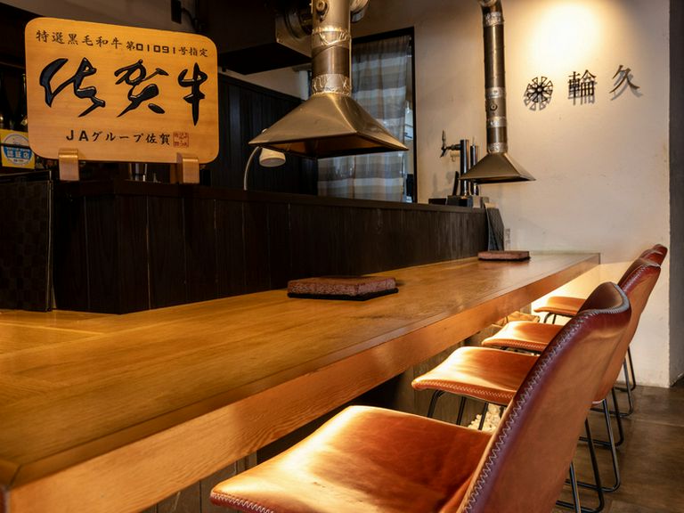 美味に舌鼓を打ち、会話が自然に弾む大人のデートを満喫