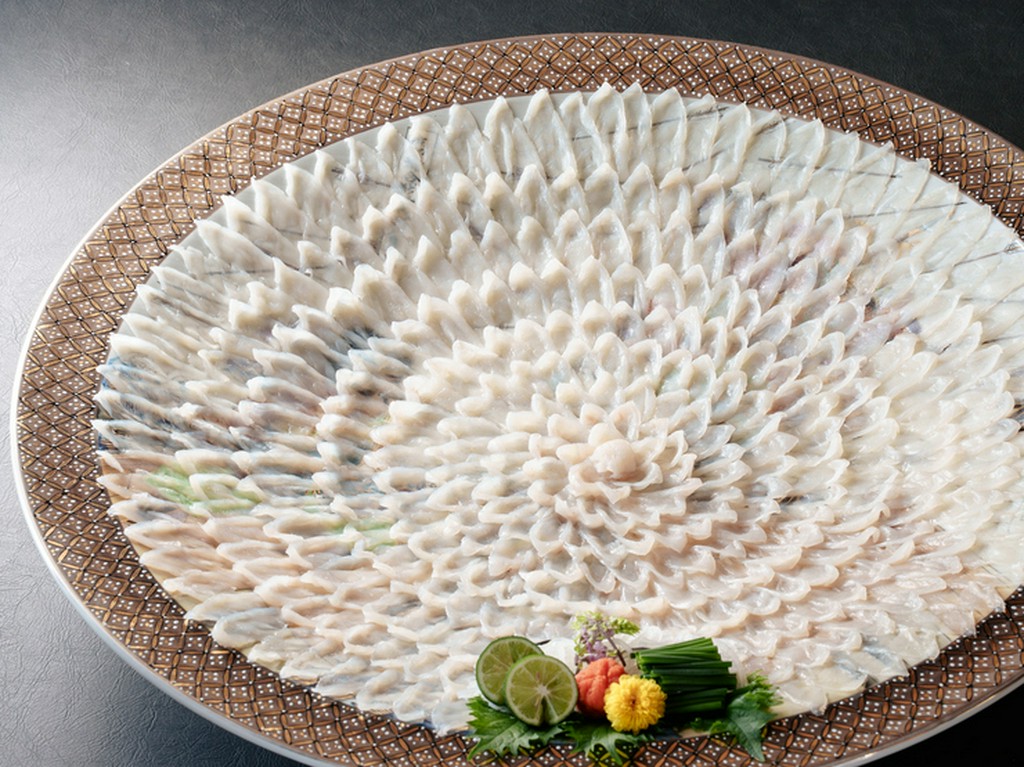 記念日や大切なお客様へのおもてなしに最適なとらふぐ刺大皿