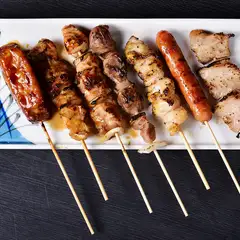 48年続く秘伝のたれと天然海塩で焼き上げた『焼とり7本セット』