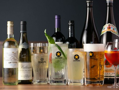 ワインの品揃えが豊富で、料理に合わせたセレクトを楽しめる