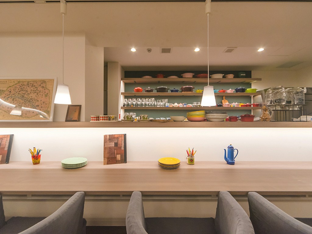 スタイリッシュな空間で、日常を忘れてゆったりくつろげる