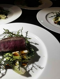 お品書き　メインのお肉の肴　