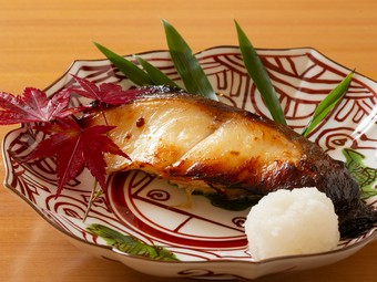 コース料理としての醍醐味を味わう
