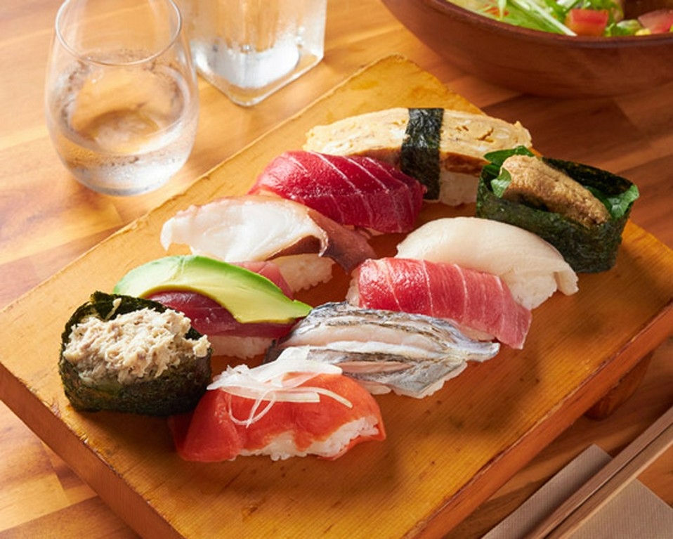 おまかせ握り寿司8貫