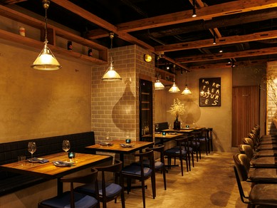 シェフの真心こもった一皿を、大切な人と贅沢に楽しんで