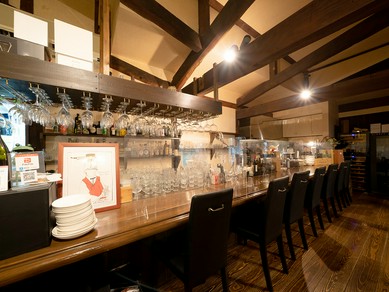 落ち着きのある店内は、大人のデートにもぴったり