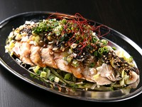シビ辛特製ダレがヤミツキになる『葱だくよだれ鶏』