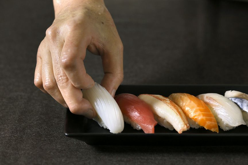 握り寿司も含む!和洋中のお料理全40品が90分食べ放題