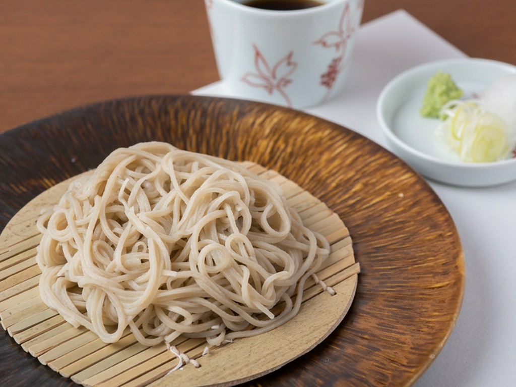 丹精込めて日々仕込む、つゆまで自家製の『手打ち蕎麦』