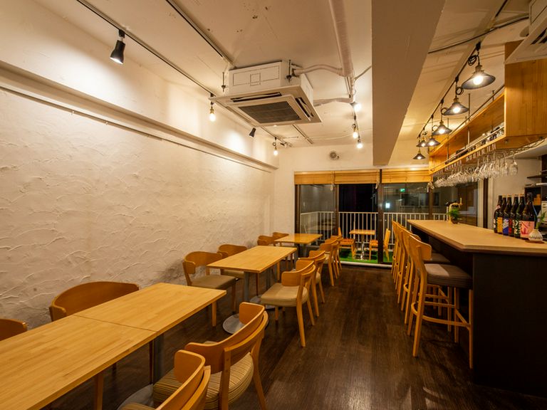 和食をカジュアルに味わう女子会や、お1人さまもうってつけ