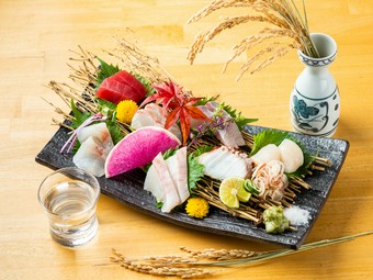 抜群の鮮度を贅沢に楽しむ『盛り合わせ（一人前）』