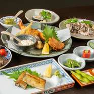 地元の魚をメインとしたコース料理は接待・会食の席にもぴったり。素材の味を活かした逸品と共に、土佐嶺北地方の銘酒「桂月」と共にお楽しみください。