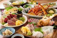 ・食前酒
・先付2品
・刺身
・焼切（たたき）
・焼物
・揚物
・本日の一品
・寿司
※仕入れ状況により、お料理内容が変更になる場合がございます。