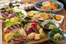 新鮮な旬の魚、うなぎ白焼きとあかうしなどが自慢の逸品が盛りだくさん！贅沢なスペシャルコースです。