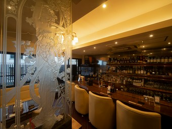 お酒を楽しみたい時に最適な大人のウイスキーダイニング