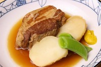 塩豚スペアリブと野菜の煮物