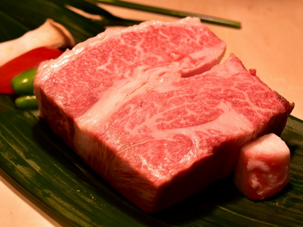 炭火焼特選ステーキ100g～