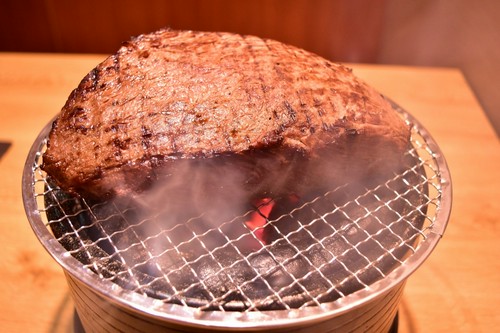 お肉本来の味を楽しんでいただける豪華ステーキ