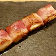 とろ～っととろけるチーズとジューシーなベーコンが相性抜群！お子様に大人気！家族で楽しめます。