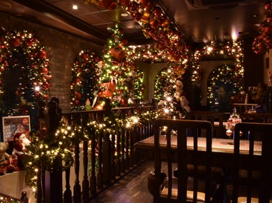 店内はいつでもクリスマス