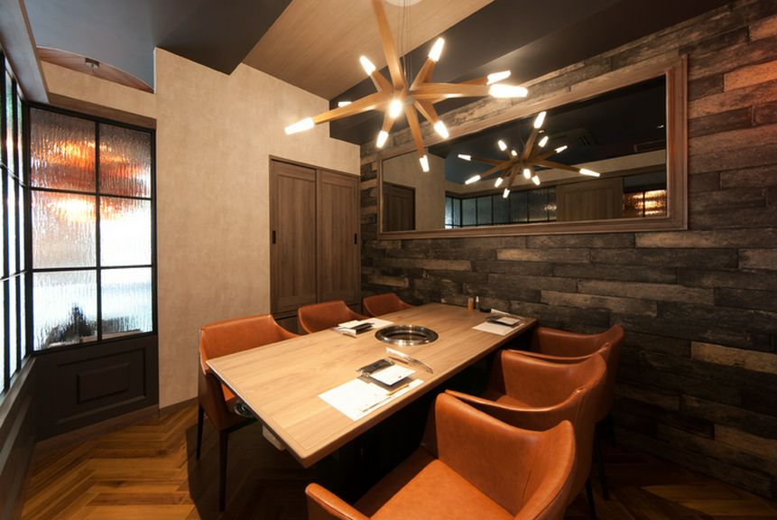 全席完全個室。近江うしをコースでもアラカルトでもご利用可能