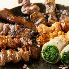 スプリングラムや国産和牛を使ったこだわりの『肉串』