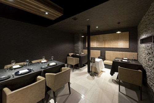 大人の雰囲気漂う店内は、ゆっくり過ごせる空間