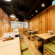 [2階]テーブル4名様×5席