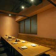 大小の個室が全6室あり、多彩なシーンで頼りになる！