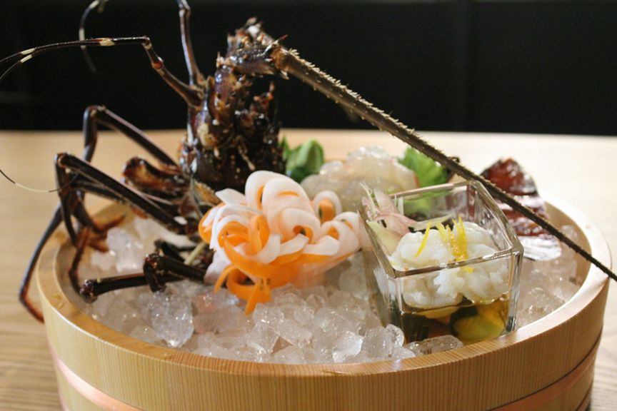 元漁師のオーナーが自信を持ってすすめる海の幸