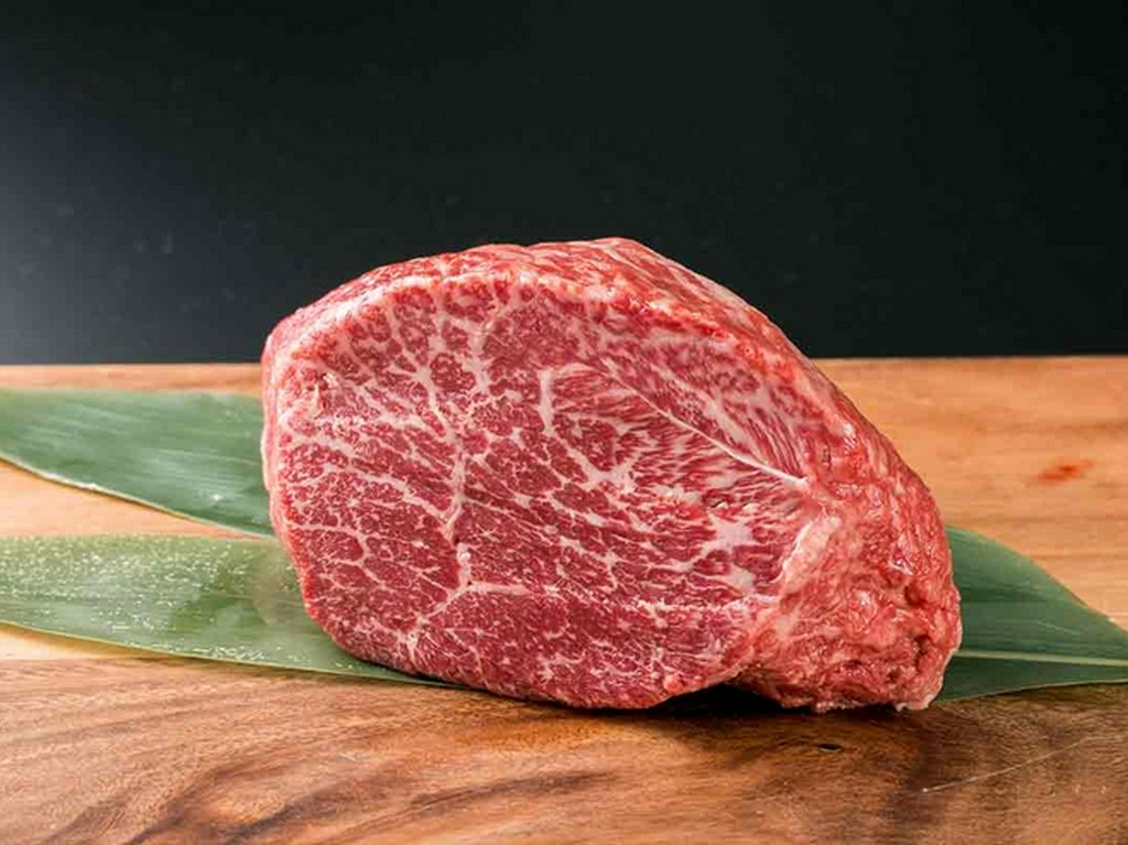 A5ランク宮古牛トモサンカク(レディースサイズ)