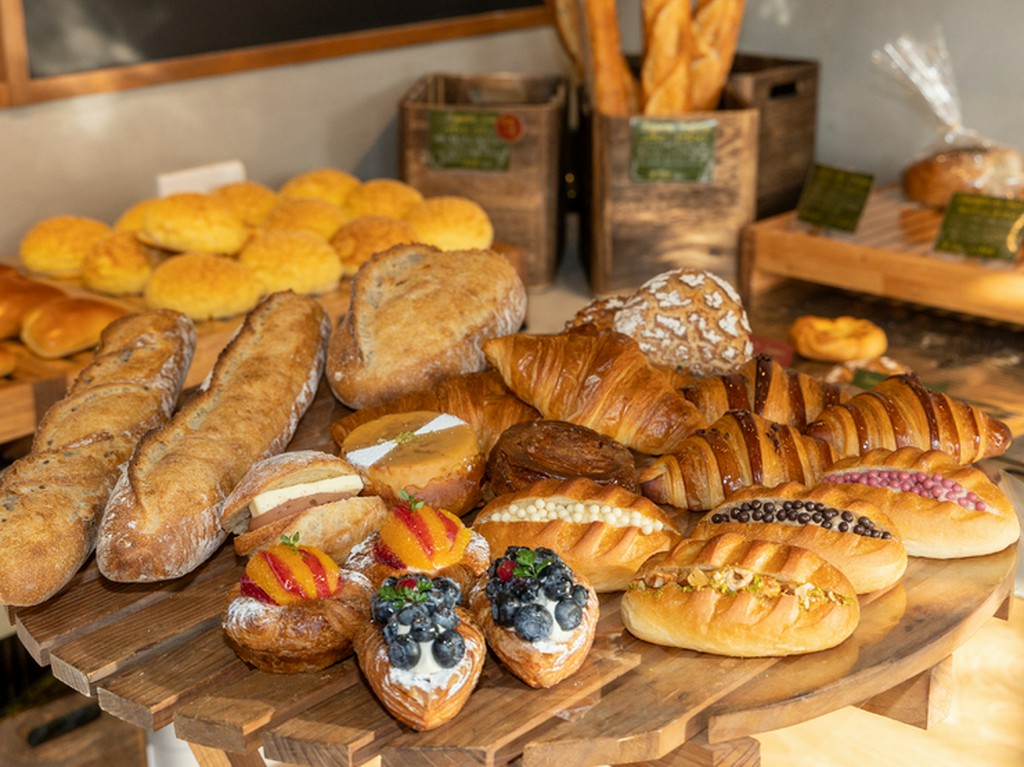 種類で使い分ける小麦粉にこだわりあり！地元産にも挑戦中