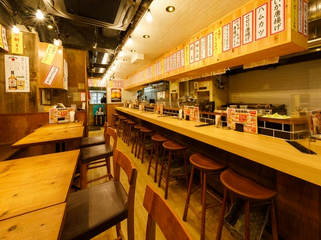 居酒屋の雰囲気を楽しめます。