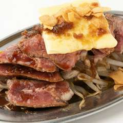 ガリバタビフテキはボリュームもあり空腹時のおつまみにオススメ