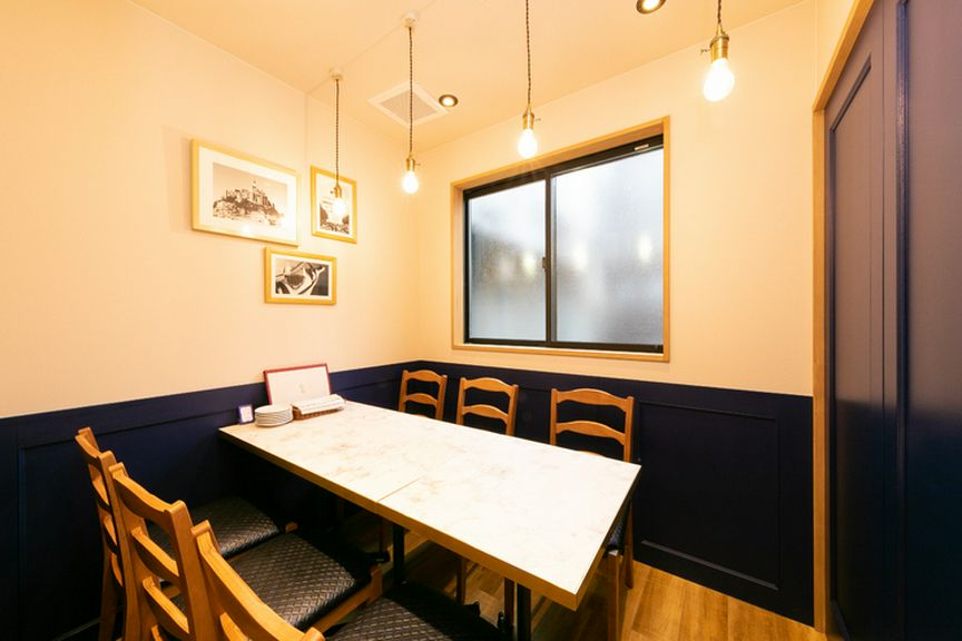 最大12様までの個室をご用意