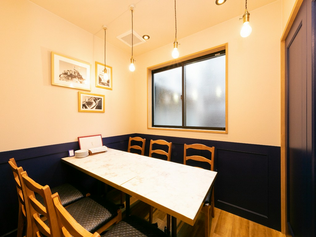 最大12様までの個室をご用意