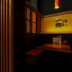 おこもり感がたまらない個室でプライベートな宴会はいかが