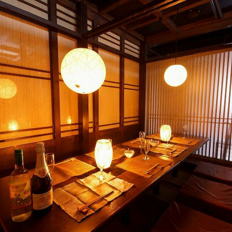 個室炊き肉 円 Kyu 梅田店 梅田 大阪駅 居酒屋 ヒトサラ 個室炊き肉 円 Kyu 梅田店 梅田 大阪駅 居酒屋 ヒトサラ