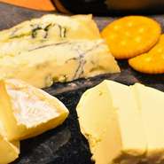 追加クラッカー319円